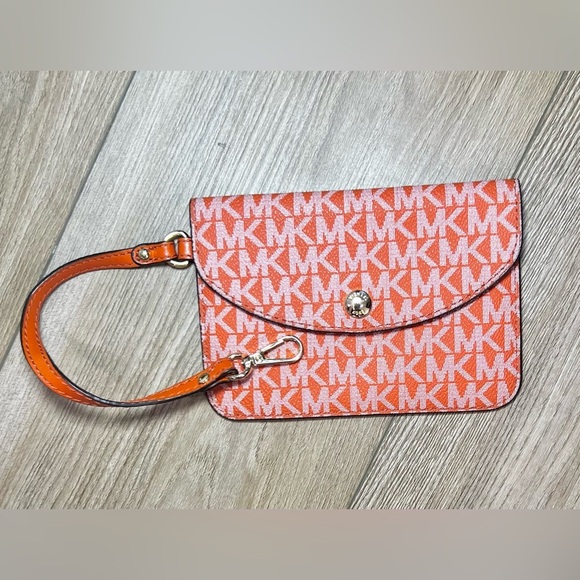 MICHAEL KORS Willa Pleated Bucket Bag in Orange Monogram w/ Matching Pouch - EUC - Picture 14 of 16